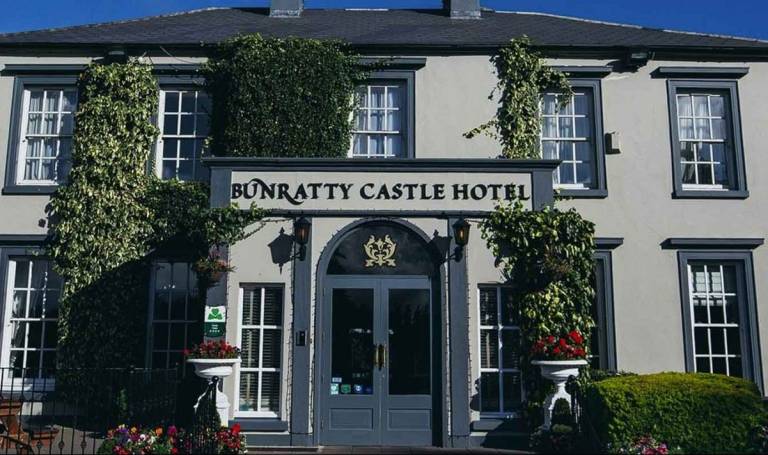 Bunratty Castle Hotel